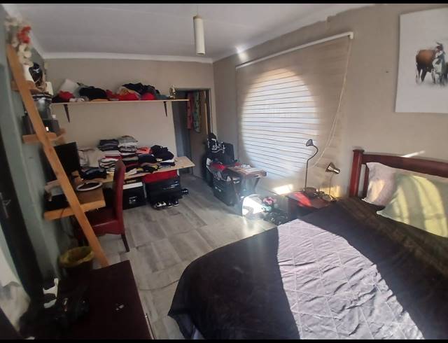 4 BEDROOM HOUSE FOR SALE IN MEYERTON PARK
